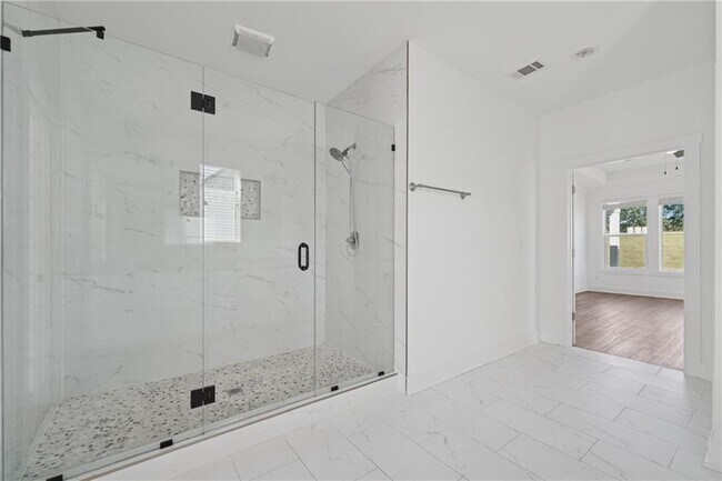 Building Photo - 2049 Chestnut Oak Trl