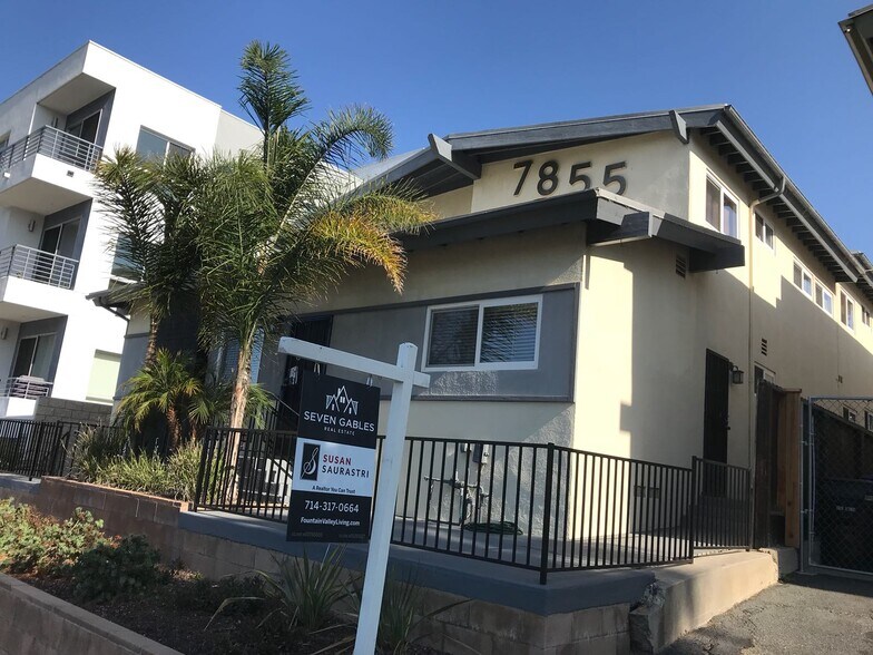 Building Photo - 7855 W Manchester Ave