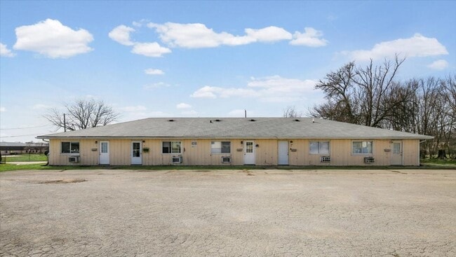Building Photo - 1210 Major St