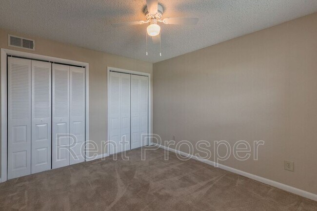 Building Photo - 4367 Thornbriar Ln