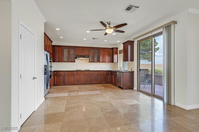 Building Photo - 31 Via Mantova