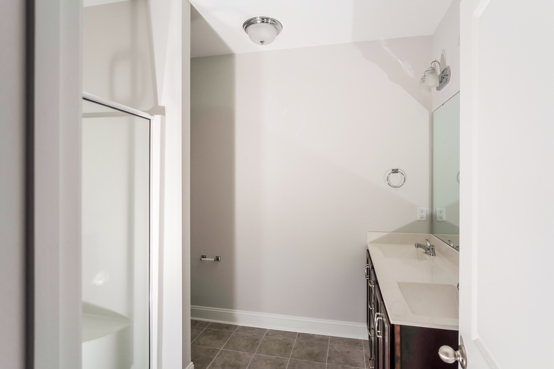 Building Photo - 405 Trevally Ct