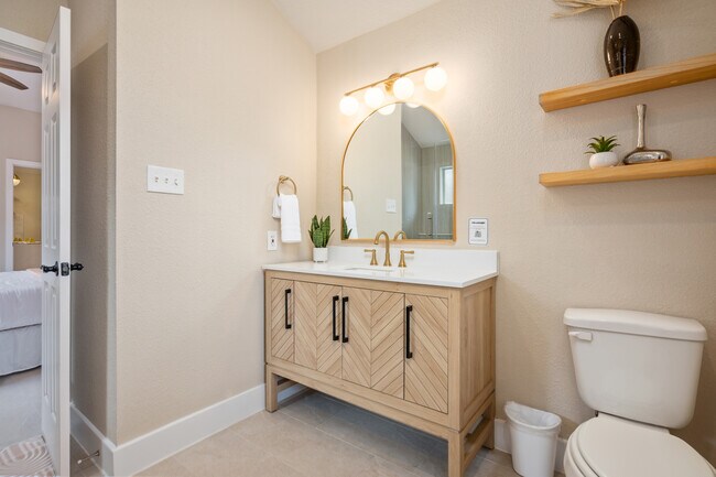 Building Photo - 2947 High Plains Dr