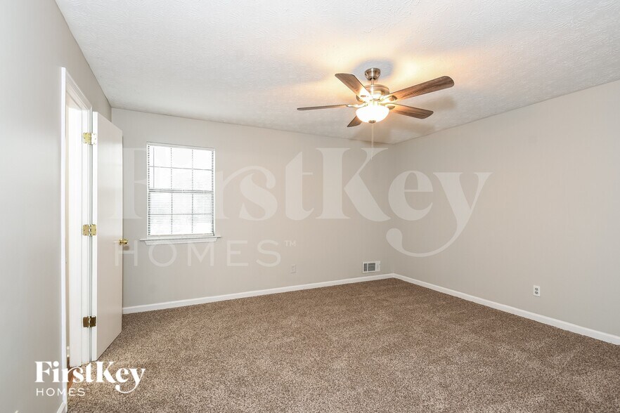 Building Photo - 7513 Old S Ln