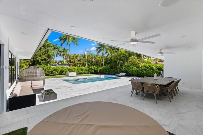 Building Photo - 1117 Adams St