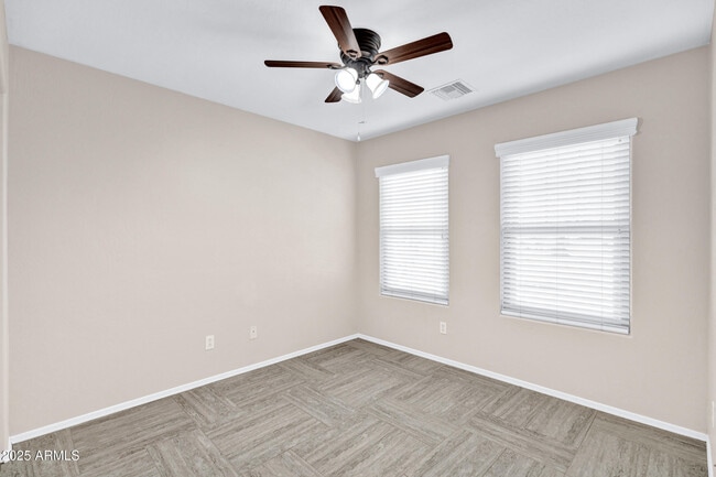 Building Photo - 4374 S Mariposa Dr