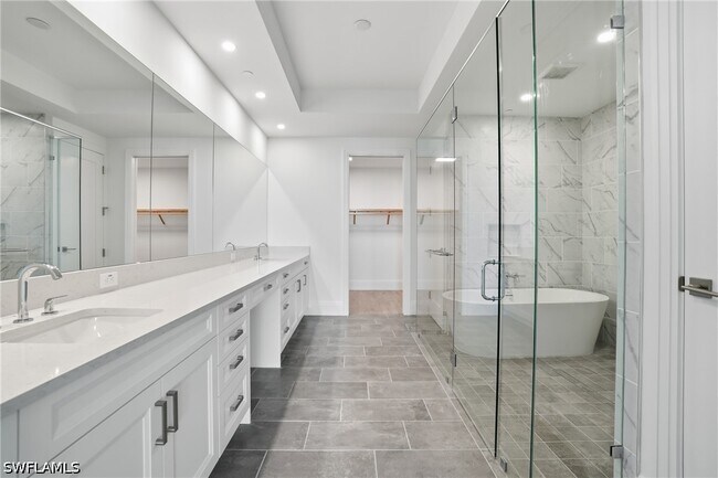 Building Photo - 4810 Pelican Colony Blvd