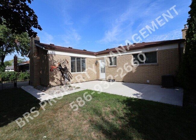 Building Photo - 14240 Brandywine Rd