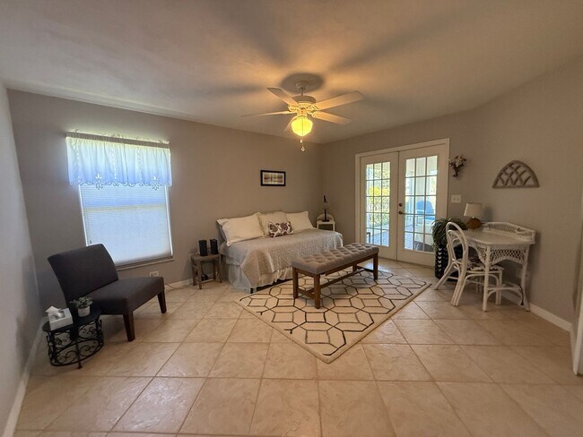 Building Photo - Beautiful 3 bedroom, 2 Bathroom home in the Turnbull Bay Golf Course Community