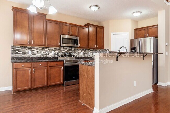 Building Photo - 10327 Indigo Dr