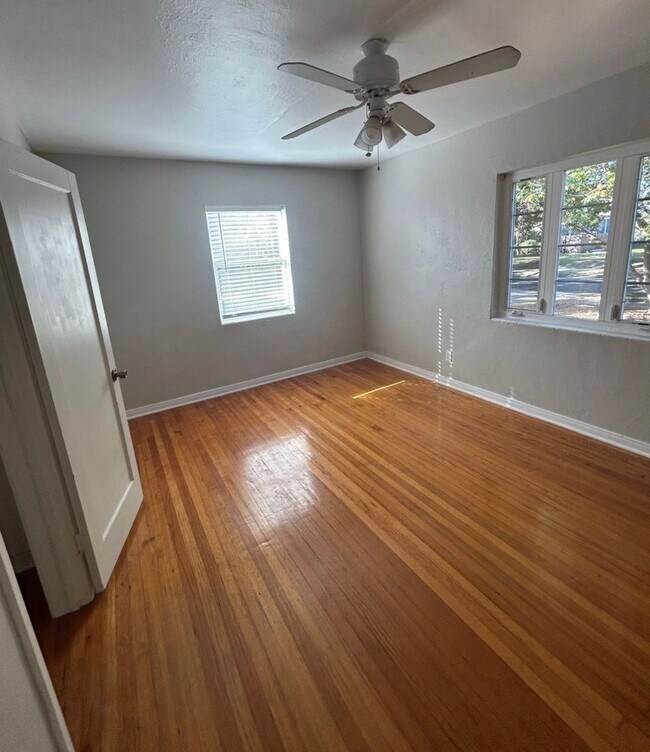 Building Photo - Central Lakeland Rental Home