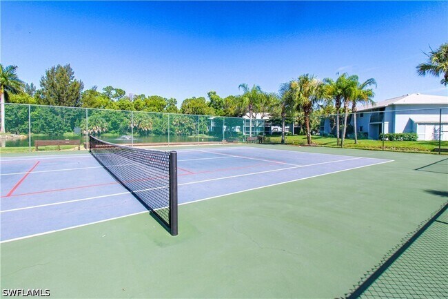 Building Photo - 28280 Pine Haven Way