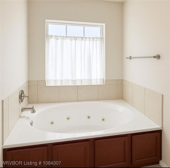 Building Photo - 7822 Huntington Way