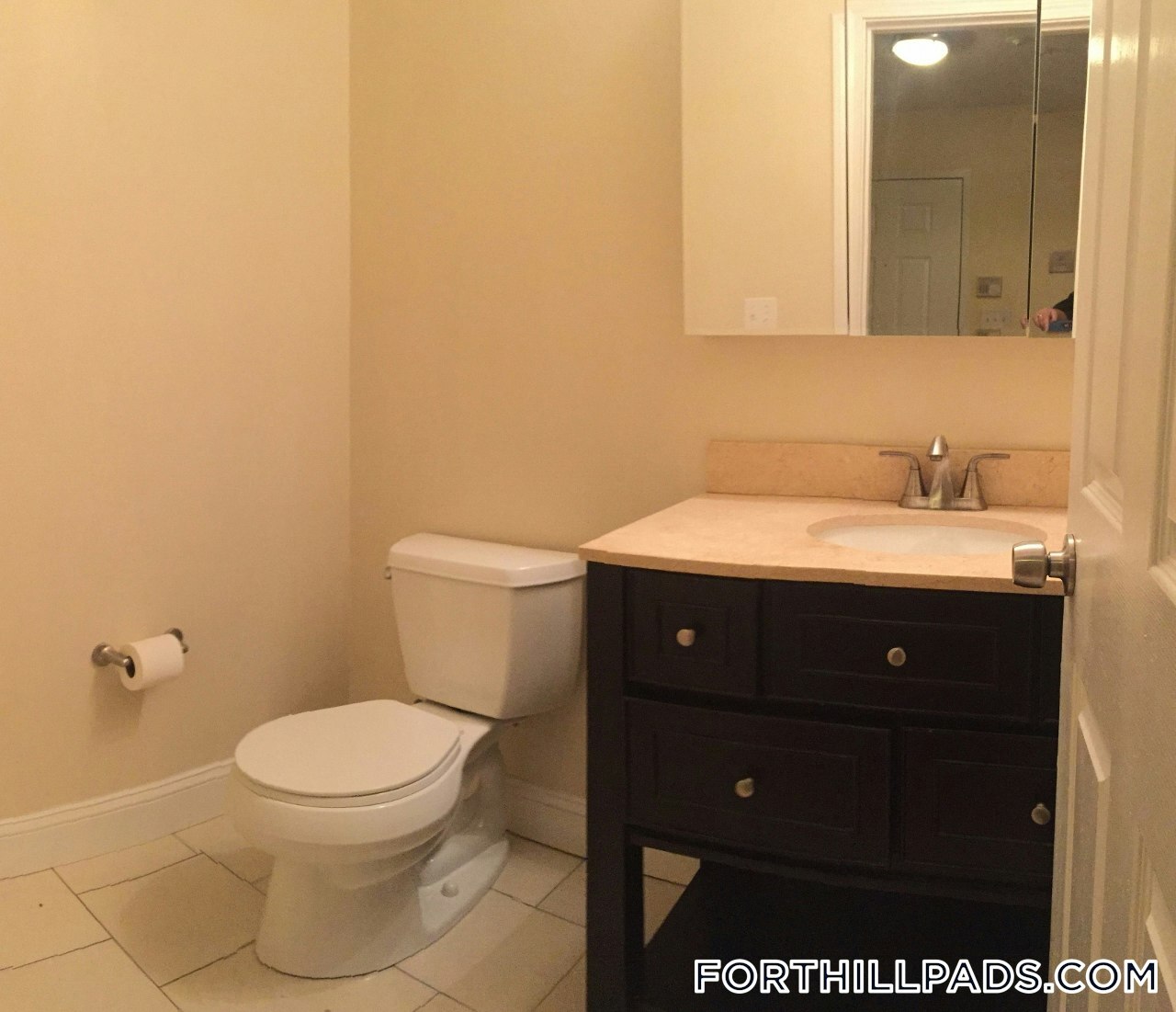 Building Photo - 66 St James St