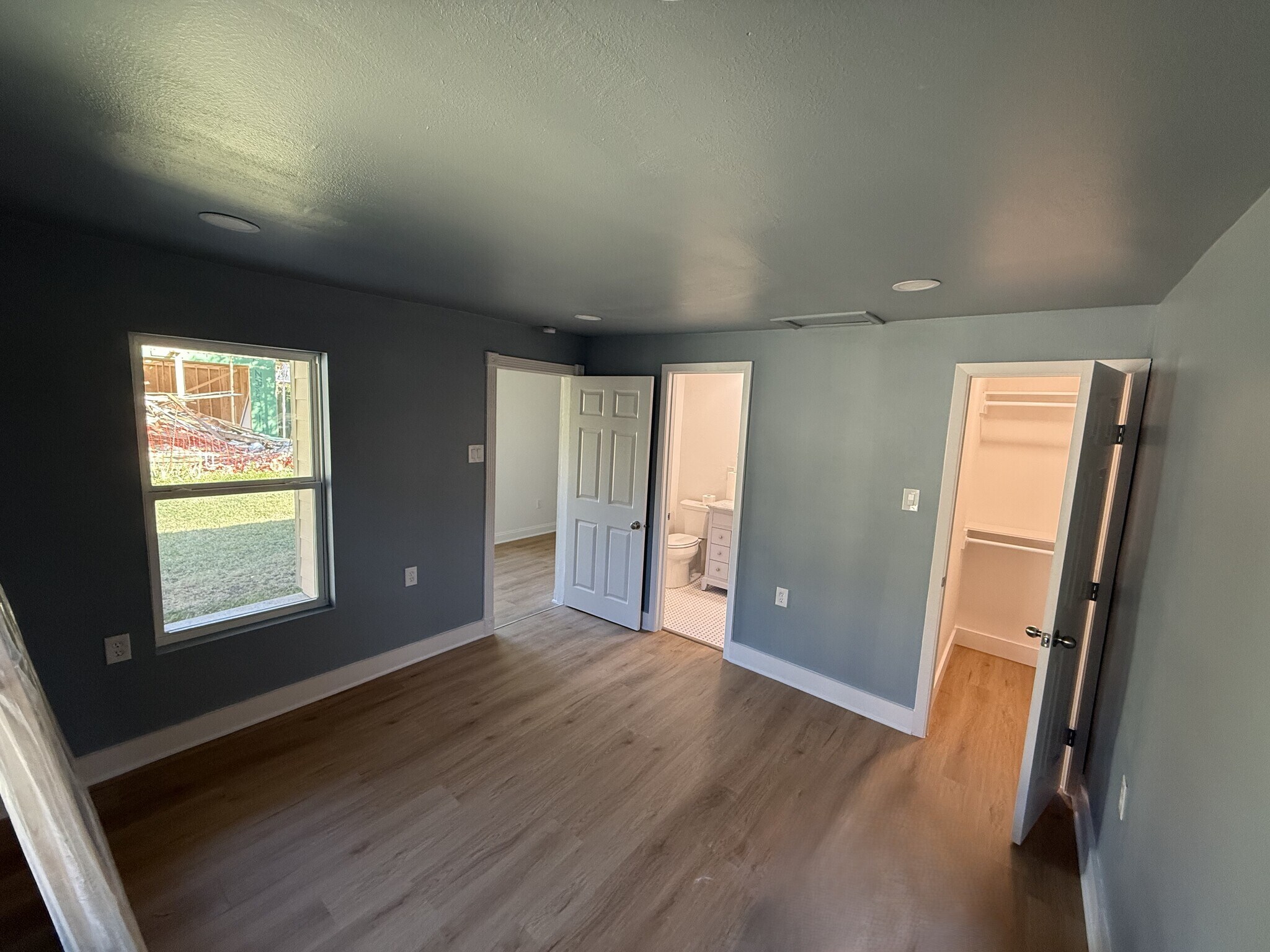Bedroom - 3229 Odessa Ave