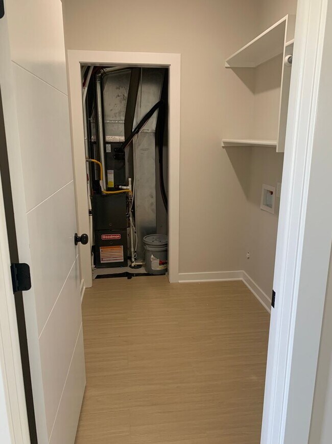 Primary Photo - 5406-08 BRESSLER Dr