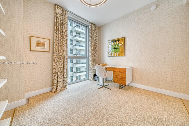 Building Photo - 5775 Collins Ave