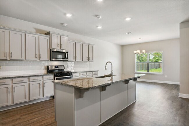 Building Photo - 3055 Sea Oats Dr