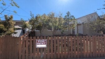 Building Photo - 312 W Olive St