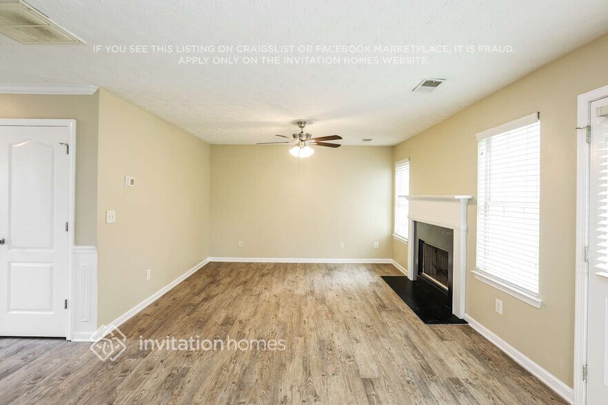 Building Photo - 3753 Swain St