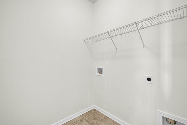 Building Photo - 139 Blackwater Way