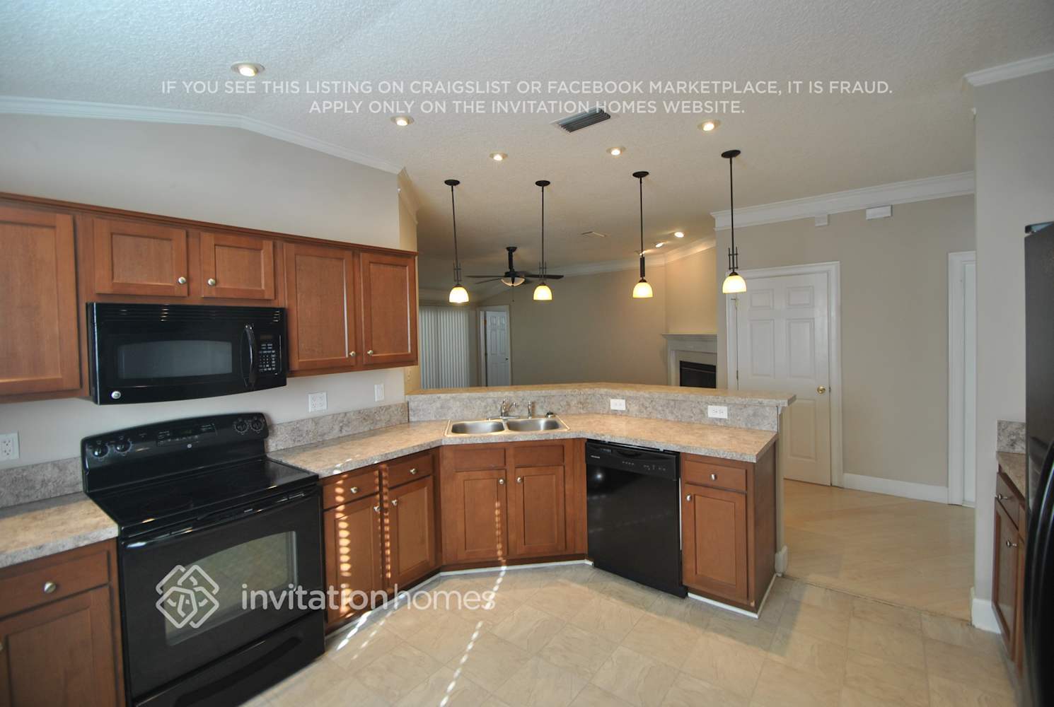 Building Photo - 1141 Hidden Cove Cir N