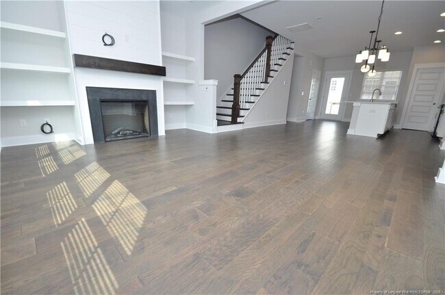 Building Photo - 8514 Silsbee Dr