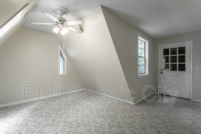 Building Photo - 1602 Rustic Homes Ln