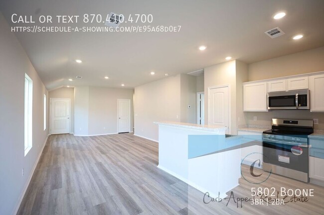 Building Photo - 5802 Boone-