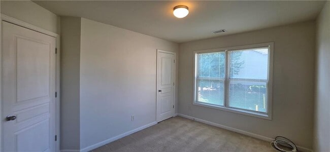 Building Photo - 2200 Oakland Grove Pl