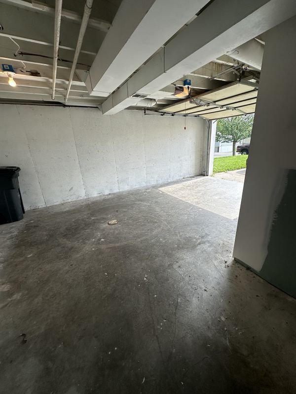 Building Photo - 3235 N 84th Terrace