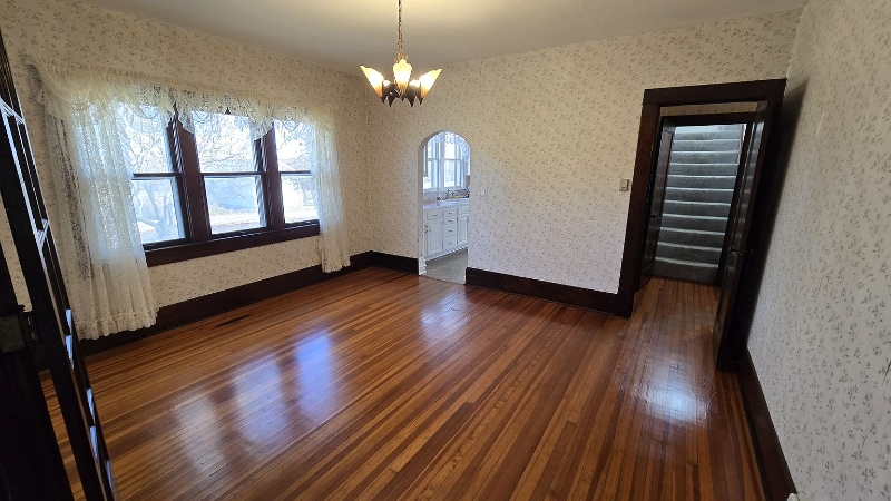 Building Photo - 2327 N 1500 Rd