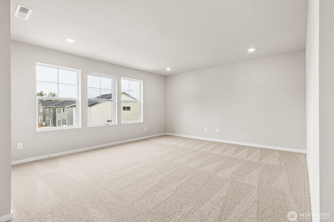Building Photo - For rent