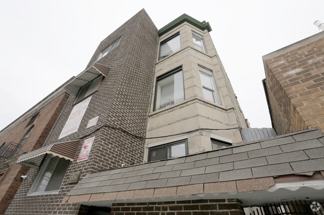 Building Photo - 5857 N Broadway St