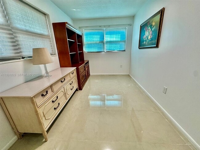 Building Photo - 6268 US-441