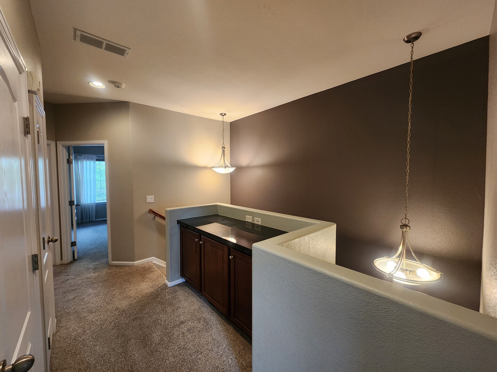 Building Photo - 9509 Cedarhurst Ln