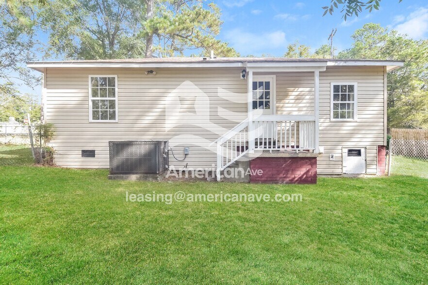 Building Photo - 1407 Bonner Ave