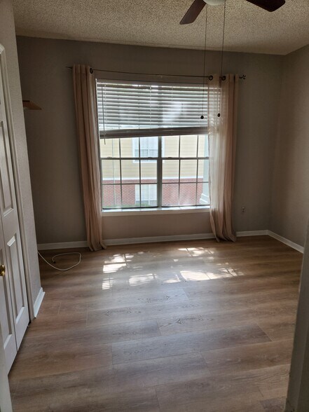 Bedroom - 13003 Plantation Park Cir