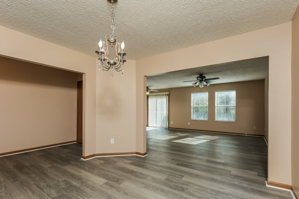 Building Photo - 5449 Longworth Dr