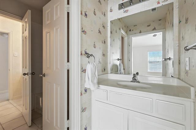 Building Photo - 4501 Sandra Lynn Dr