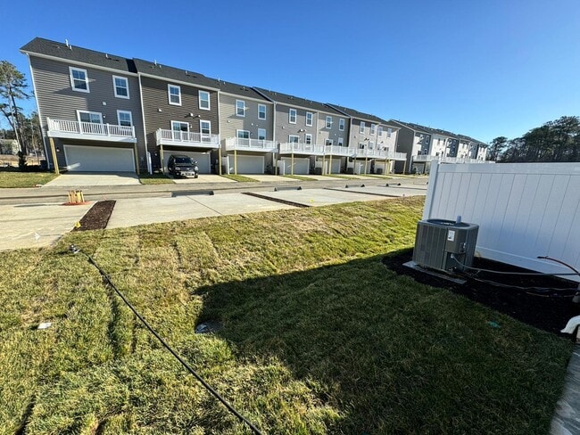 Building Photo - 6166 Belay Dr