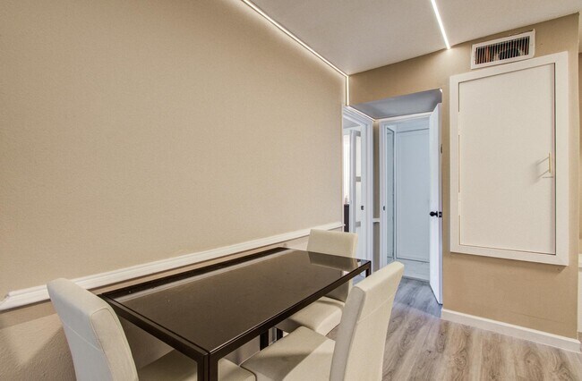 Building Photo - 4641 Wild Indigo St