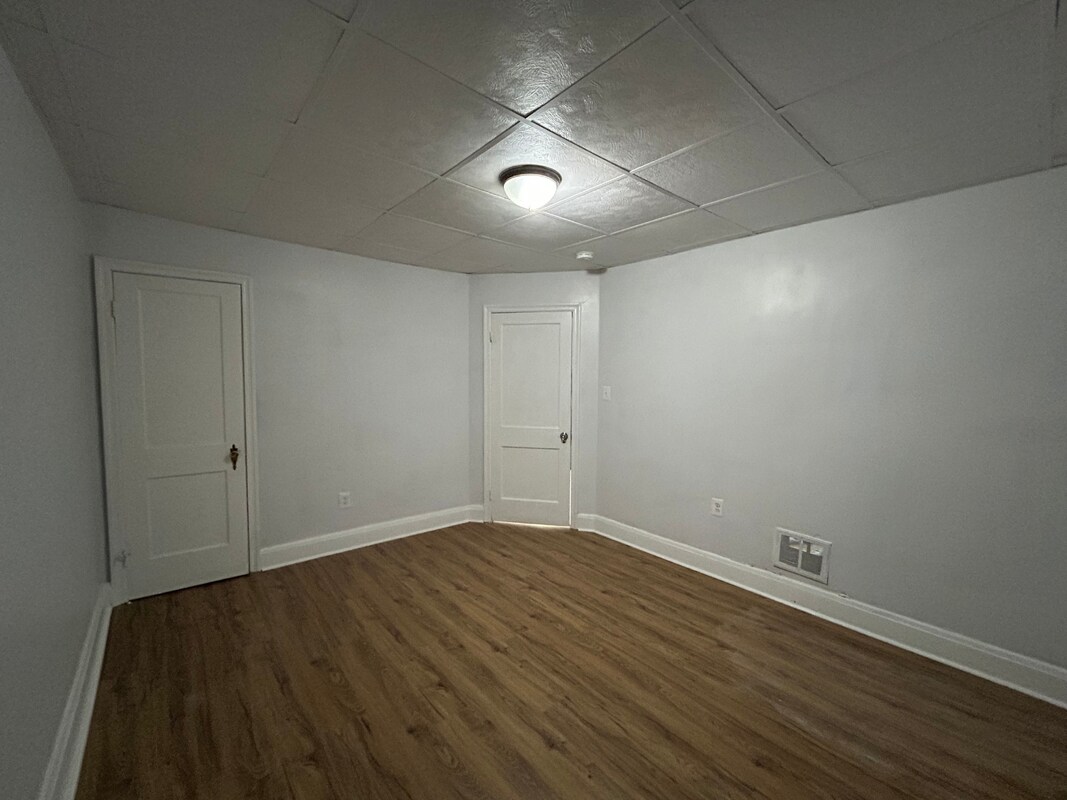 Building Photo - 1406 Filbert St
