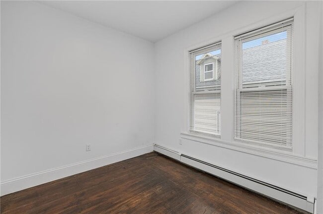 Building Photo - 30 Cypress St