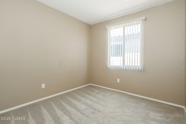 Building Photo - 11405 E Rincon Range Dr