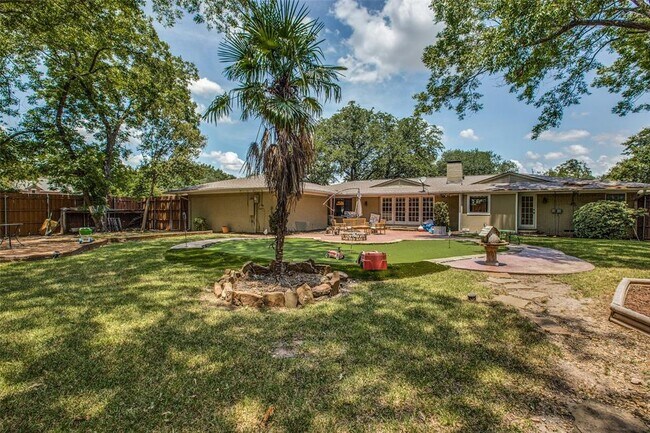 Building Photo - 6006 Boca Raton Dr