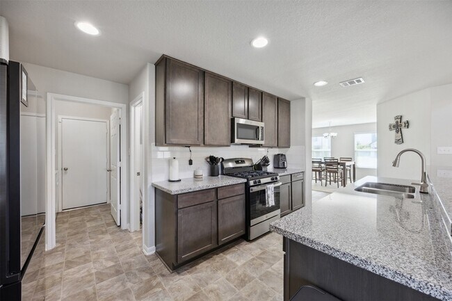 Building Photo - 2903 Godric Hollow Ln.