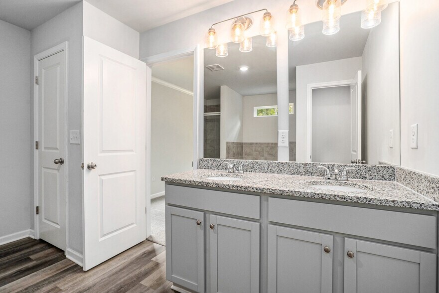 Building Photo - 107 Haven Brook Way