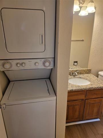 Building Photo - 13219 Emily Rd