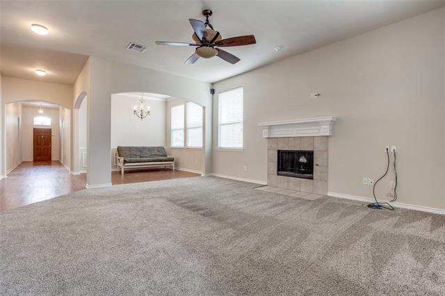 Building Photo - 1627 Summerfield Dr